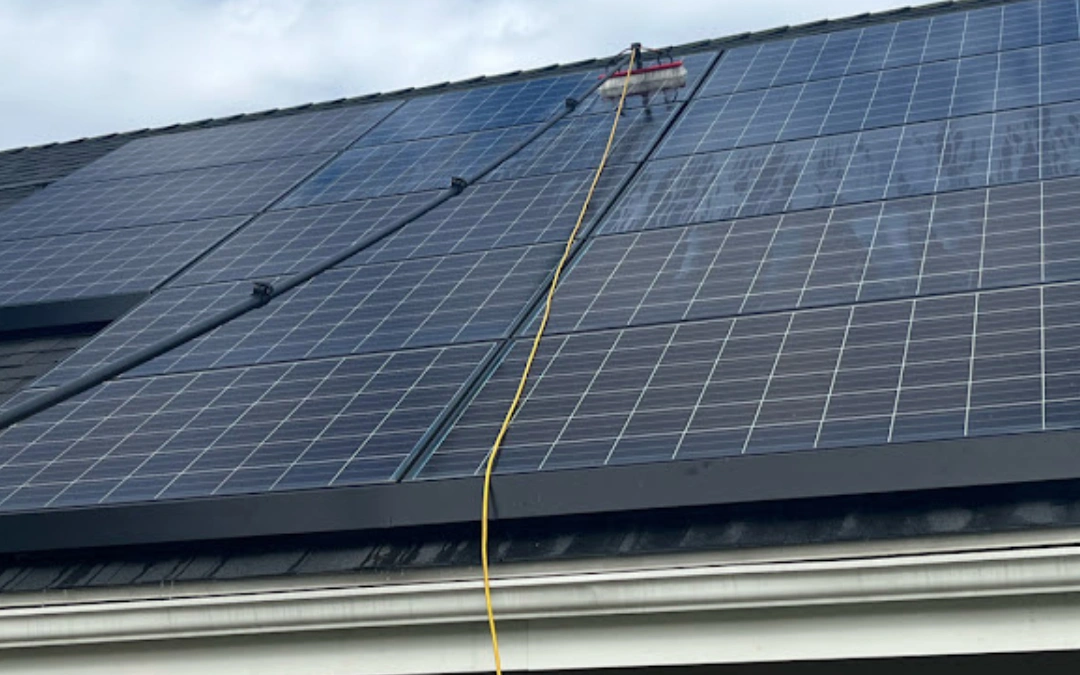 Commercial Solar Panel Cleaning Cost: A Guide for Businesses in Los Angeles